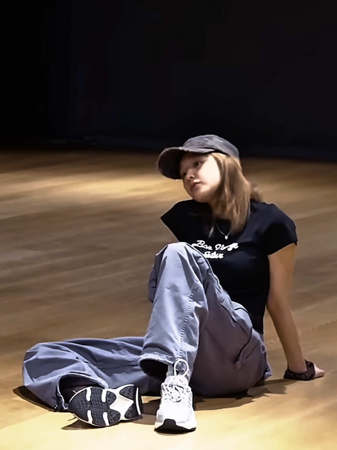 The enigma girl #PHARITA #babymonster 