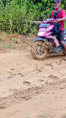 coba dipikir secara logika..  #master #idealis92  #logika 