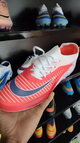 ဒီအရောင်လေးလည်း ရှိမယ်😉#fypシ #အထက၂ကျောင်းဘေး #ခွာညိုကွင်းအနီး #မူဆယ်မြို့ #ftpppppppppppppppppppppppp 