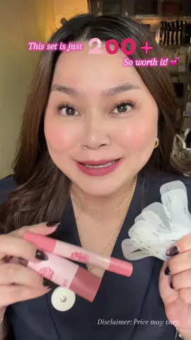 My gosh like 200++ set na to?!  My kilay stamp na may wing stamp pa! Oh db ang dali lang gamiting oa stamp stamp ka nalang sa face e gaganda ka na! Sa true kang long lasting itong pang kilay na to at wing liner hindi nag momove ateco! (price may vary)  #pinkflashph #pinkflashmusthaves #eyelinerstamp #eyebrowstamp #pinkflashset