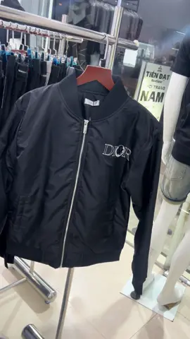 Ai kia đã ra đi😂#xuhuong #xuhuongtiktok #TiếnĐạtBoutique #áogió 