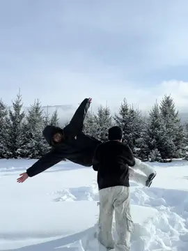 ❄️ MÙA ĐÔNG TRUNG QUỐC – TOUR HOT NHẤT ĐANG CHỜ BẠN ❄️ ⛄  Côn Minh Kiệu Tử , Kiệu Tử Tuyết Sơn No Shopping 🇨🇳  📅 Khởi hành: Tháng 12: 18,25 Tháng 1: 1,8,15,22,29 Tour Đi Oto và Tàu Cao Tốc , Khởi Hành Từ Hà Nội Záaa Chỉ Có 6.8.9.0🐠/ng , LH em để xem lịch trình và booktour đi trượt tuyết sớm nhất ạ 🥰 #xh #xuhuong #travel #china #dulichtrungquoc #travelvlog #tuyetroi #yabuli #capnhitan #langtuyethuong #conminh #kieututuyetson #kieutuson 