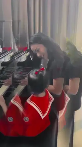 #fyp #azurahumairanuratta #aureliehermansyah10 #attahalilintar #krisdayantilemos 