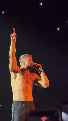 Bad liar in #saopaulo 🇧🇷 #imaginedragonslive #danreynolds #imaginedragons 