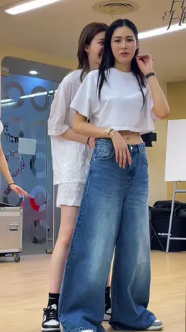 55555#LingOrm #หลิงออม #LingLingKwong #หลิงหลิงคอง #Ormkornnaphat 