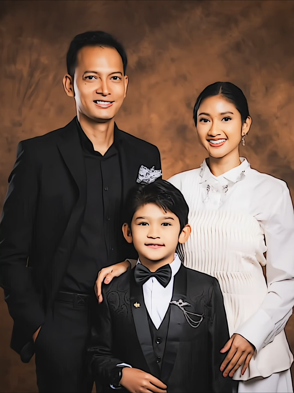 tumben mas fedi cmn 1 biasanya nih 2🤭☝ #filmpangku #pangku #xyzbca #fyp #fypシ゚ #fyppppppppppppppppppppppp #moots? 