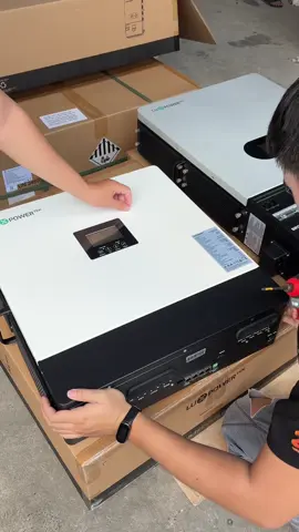 Luxpower SNA2 14kW #Savisolar #bomnuocnangluongmattroi #NăngLượngMặtTrời #luxpower 