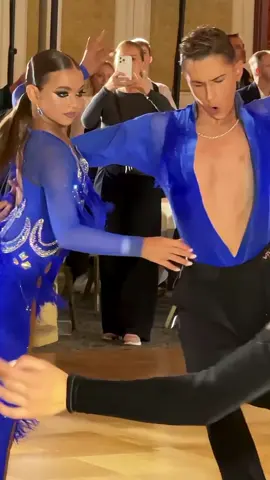 #UKDance #DanceChallenge #Trending #fyp #ForYou 