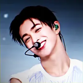 ငယ်ရင်ချီကြီးရင်မှီတဲ့ ‎လာမောင်လေးမမဂုတ်ပေါ်တက် btw TikTok literally said: let’s make it look like Minecraft, bruh 💔 ‎ #cortis #keonho #basicedit #edit #hyuneswifey 