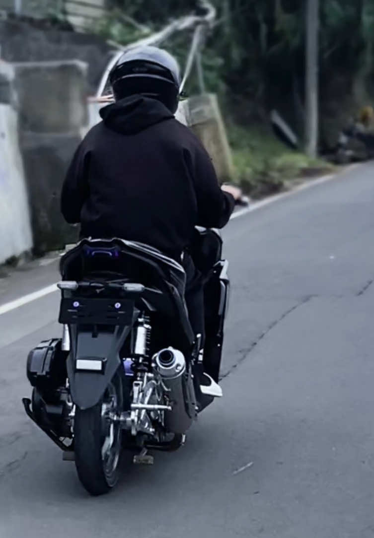 Awas pelan” #fyp #aeroxmodifikasi #aeroxdownsize 