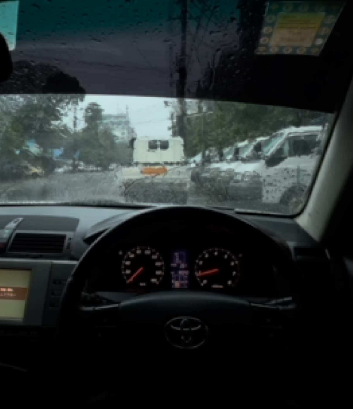 🌧️#fyp#tiktokmyanmar#cars#rain#markx 