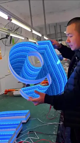 Want This Custom Glowing Sign? Drop Your Business Name! #SmallBusiness #ShopOwner #CafeDesign #Signage #glowingsign  