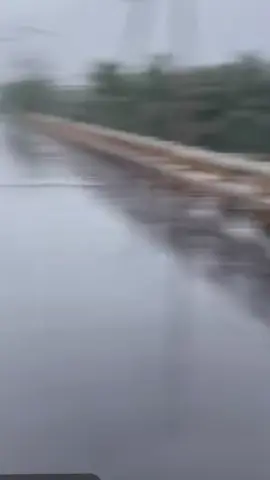 #LORD PLEASE TAMA NA😭😭😭😭🙏🙏🙏🙏 #BAGO PALANG NAG LINDOL DITO SA CEBU SEPTEMBER 31  MAGNITUDE 6.9 AFTER SHOCK  #NGAYON BAGYO NAMAN SIGNAL NUMBER 4 BAGYONG TINO 😭😭😭😭😭😭 LORD ANO PA E SUSUNOD MO SA SUSUNOD NA BUWAN DITO SA AMING MGA TAGA CEBU #LORD IKAW NA BAHALA SA AMIN MGA TAGA CEBUANO AT CEBUANA 🙏🙏🙏  #hirap talaga walang tubig at KURENTE🙏🙏🙏🙏🙏