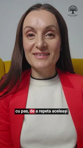 🌷 Mami, nu te ruga doar pentru minuni. Roagă-te pentru răbdare. 🙏 Răbdarea de a-l învăța pas cu pas, de a rămâne blândă când e greu, și de a crede că Dumnezeu lucrează — chiar și atunci când nu vezi încă rezultatele. Pentru că minunea nu vine peste noapte. Ea se naște din dragostea ta. Din consecvență. Din fiecare clipă în care alegi să nu renunți. 💛 #MămiciÎnMisiune #RiseUpFamily #MiracolPrinRăbdare #RecuperarePrinJoacă #CredințăȘiRăbdare #CopilulMeuEÎnProces #EducațieCuDragoste #LimbajPrinJoacă #ParentingCuCredință