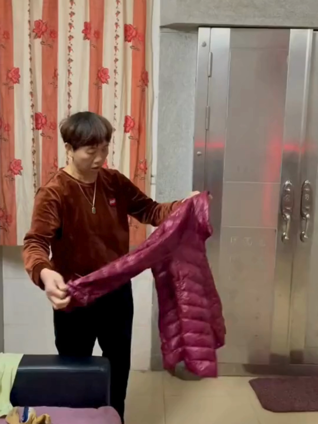 20211209-我们这一家子人一个比一个还做作，怎么办哈哈哈哈哈#家庭日常 #familyvlog #泉州朴奈恩一家 #punaien #punaienshop