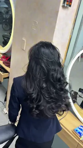 Em thích cái gì cũng được miễn là em xinh#lochair #chamsoctoc #songloihanquoc #xoanbungloi 