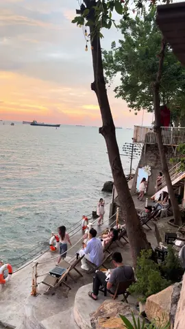 Biển khẽ hát, còn em khẽ nhớ anh🥰#xuhuong #viral #viralvideo #oasissea 