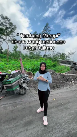 Membalas @Umardani57 semoga lekas membaik ribuan orang menunggu untuk menjemput rejeki #foryoupage #truckmerapi #pejuangrupiah #tambangmerapi 