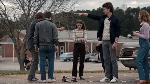 #strangerthings season one was so perfect I cannot believe it is ending soon.. anyways I am going to be editing every season from now on yay #eleven #edit #strangerthingsedit #mikewheeler song is should I sty or should I go which is heavily featured and plays a significant role in season one, maybe it will come back in 5? Idk I tried to make a peak edit of stranger things Finn Wolfhard noah schnapp Millie Bobby brown nancy wheeler Steve Harrington Joyce and Jonathan Byers so we will see 