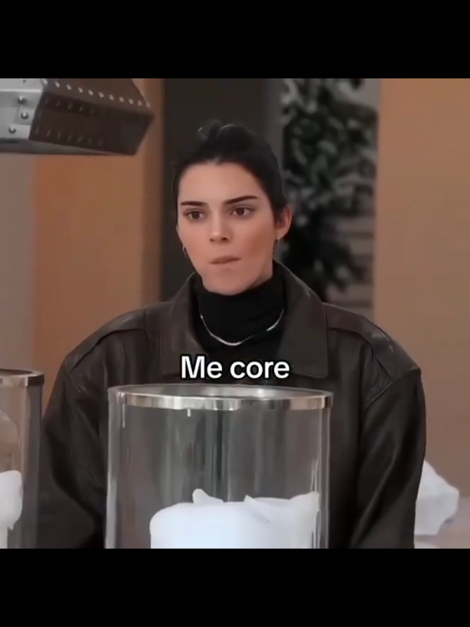 💯  #skincare  #kendalljenner  #celebrityskincare  #beautyroutine  #makeupprep       