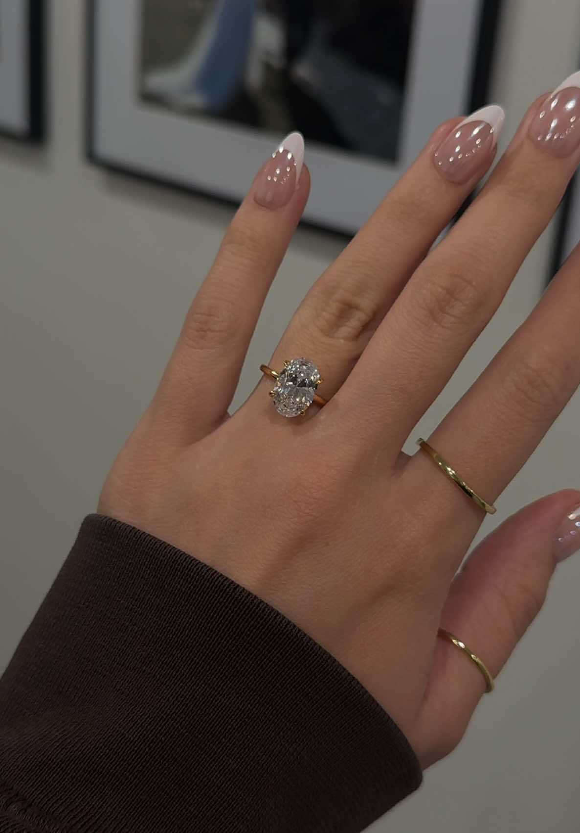 oval cut perfection 💎✨ #ovaldiamond #ovalengagementring #engagementring #tiktokshopblackfriday #tiktokshopcybermonday 