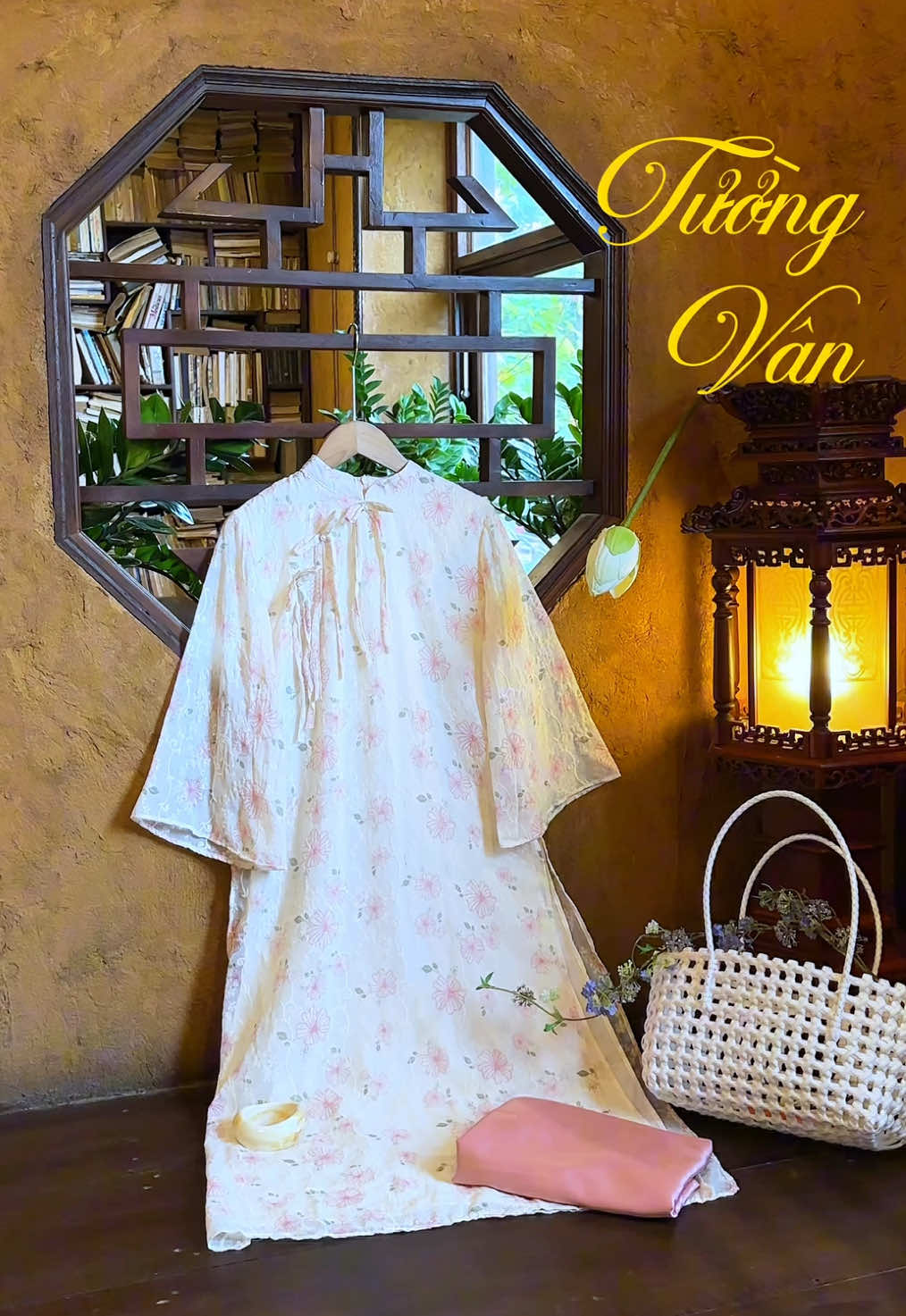 🇻🇳 Áo Dài Tường Vân – nét dịu dàng hòa cùng vẻ sang trọng trong từng đường kim, mũi chỉ #aodaituongvan #aodai #aodaitet #aodaicachtan #tet2026 