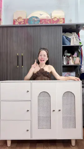 Tủ gỗ đựng đồ tiện lợi #tủgo #tủgotienloi #tủdecor #xuhuongtiktok #xuhuong2025tiktok😘 