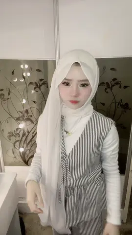 #outfit #outfitcantik #outfitideas #koreanstyle #outfitoftheday 