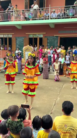 #ချစ်ရာကောင်းတာတစ်ခုပြမယ်🥺🎀 #အညာကထိန် #မြန်မာ့ရိုးရာ ဓလေ့