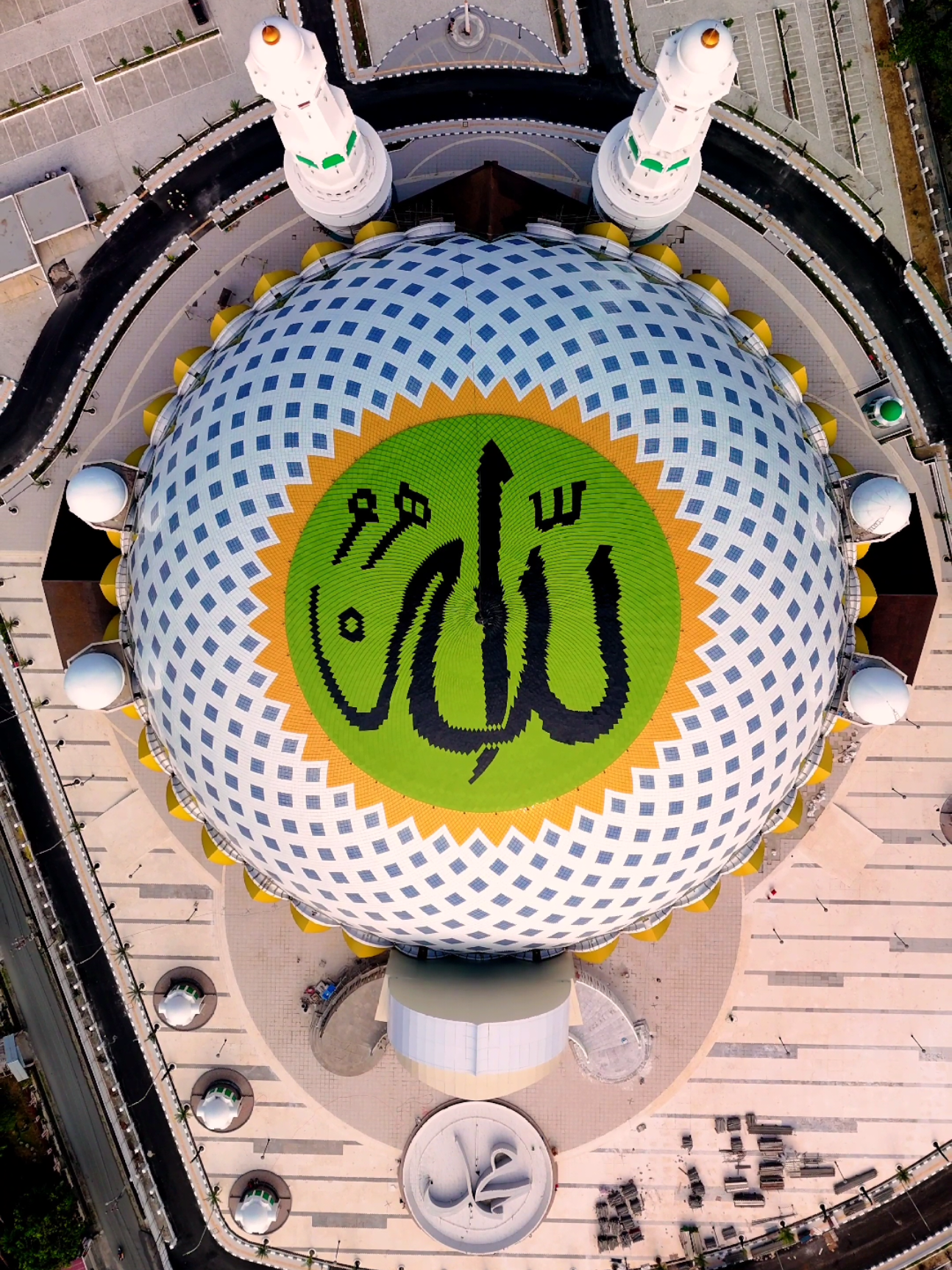 Masjid Kubah Terbesar di #Indonesia #masjid #moslem #islam #kotapalu 