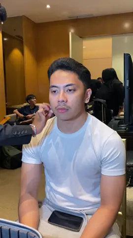 Tutorial makeup cowo anti dempulll 🫵🏻 #makeupgroom #mengrooming #makeupcowok #makeuppria #menmakeup #makeuppengantinpria #grooming 