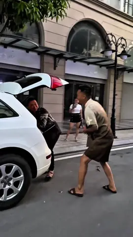 Em zai Hà Yên Bái giàu quá