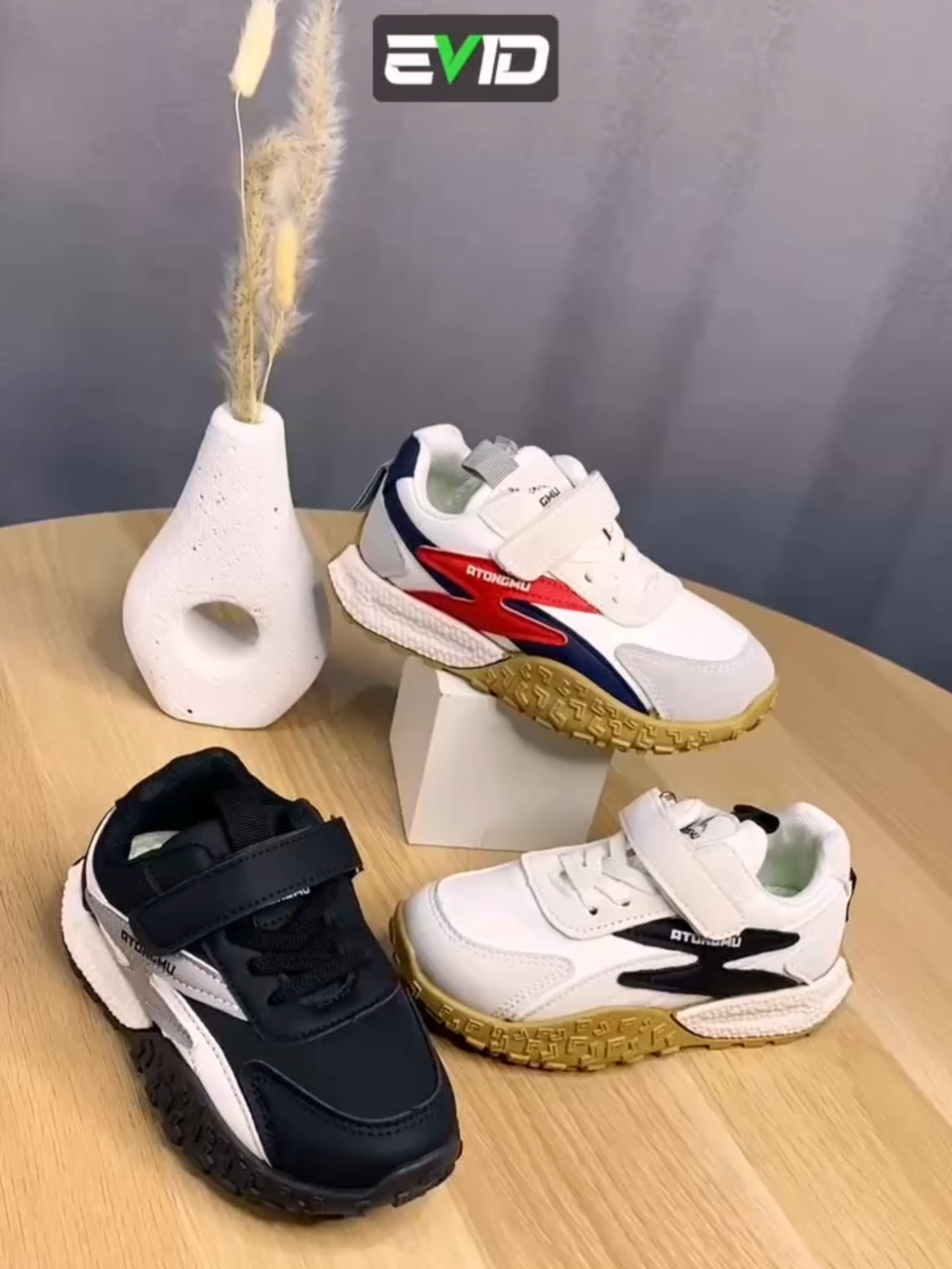 Sepatu anak terbaru Restock lagi Bund, jangan sampai kehabisan cek keranjang. #sepatuanak #sepatuanakenvida #sepatuanakevid #sepatuanakkeren #sepatuanakcowok #sepatuanaksd #sepatuanakkeren #sepatuanakmurah #sepatuanaklakilaki #ootdanak