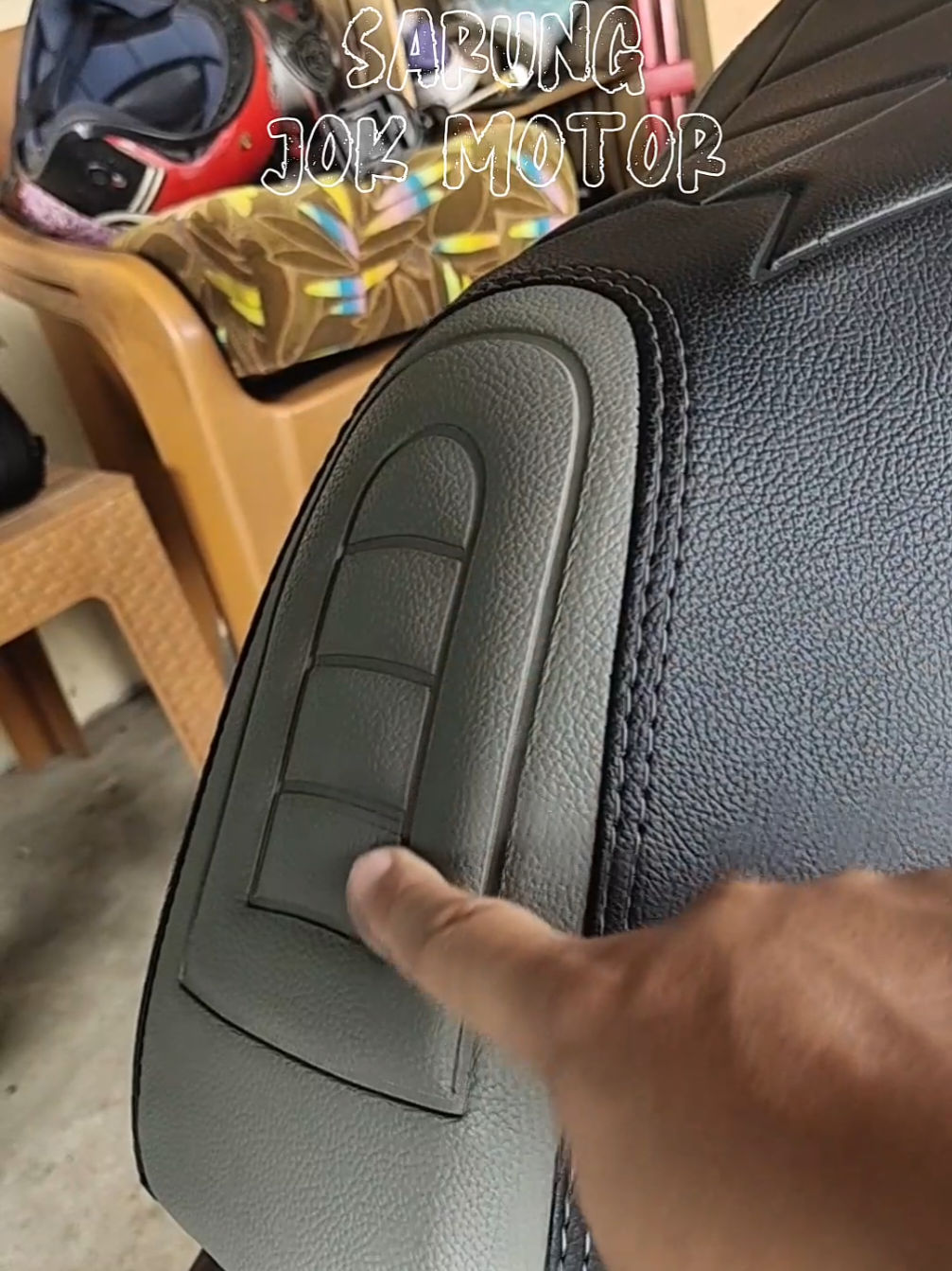 Membalas @afda1095 Sarung jok motor cocok untuk semua jenis motor dan tersedia juga banyak varian warna ‼️ #sarungjok #sarungjokmotor #jokmotor #coverjokmotor #coverjok 