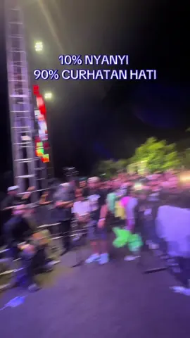 Tinggal Kenangan #ndxaka #ndxakafamilia #konsertasikmalaya #jawabarat #terminalindihiangtasikmalaya @Pekan Gembira Ria @NDX AKA FAMILIA TASIKMALAYA 