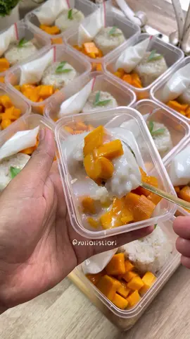 Musim mangga coba dibuat ini sumpah enak jual 5000 an pasti untung banget.. #mantan #olahanmangga #fyp #berasketan 