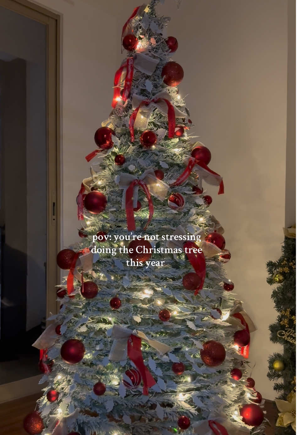 This year is different with this pop up Christmas tree🎄✨#christmasdecor #christmastree #homedecor #christmas #homefind 