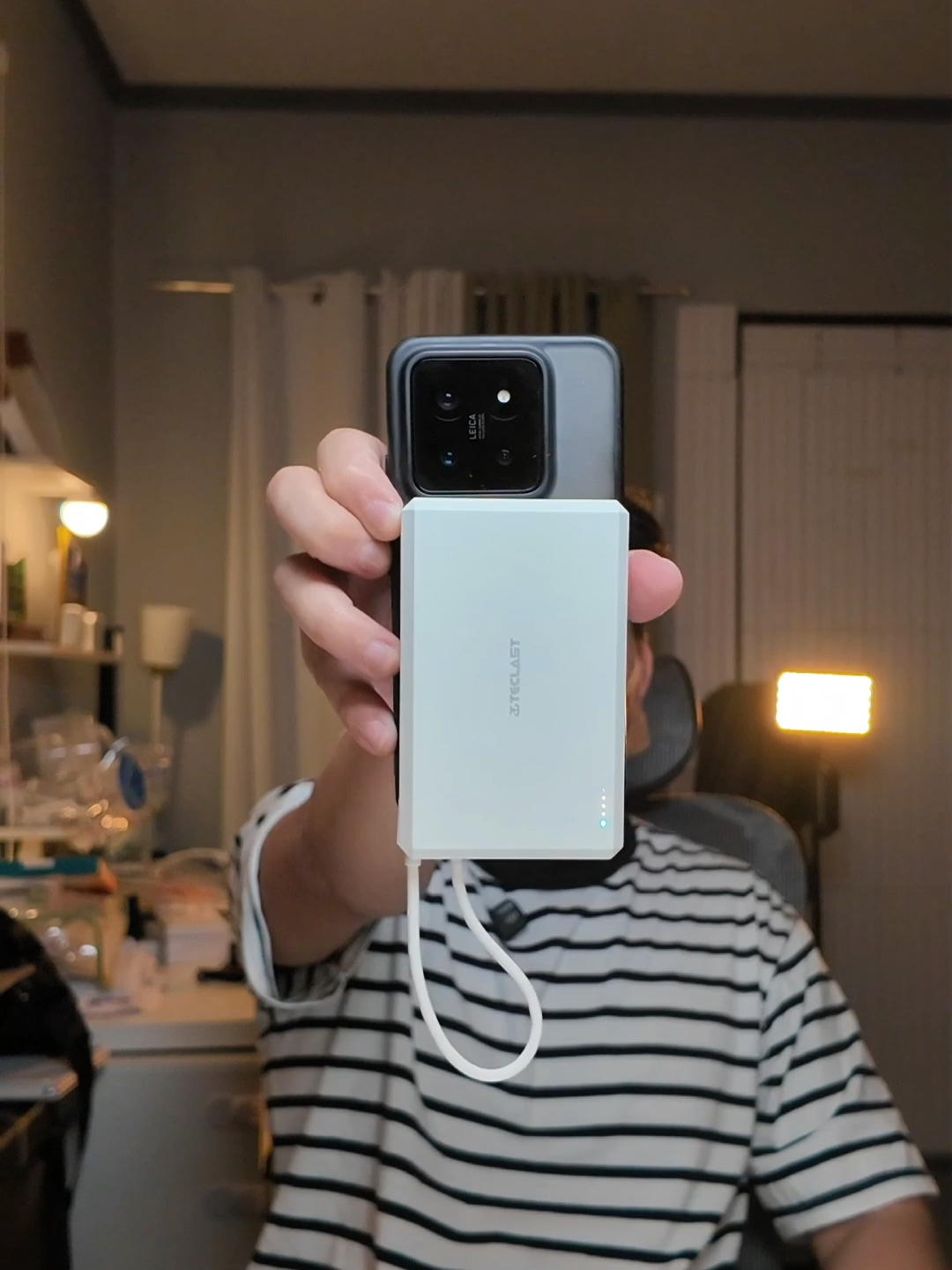 Teclast Magsafe Powerbank fast charging 10000mah portable powerbank #powerbank #powerbankmini #wirelesscharging #wirelesspowerbank #magsafe #magsafepowerbank #portablepowerbank #10000mah #10000mahpowerbank #teclast #teclastpowerbank