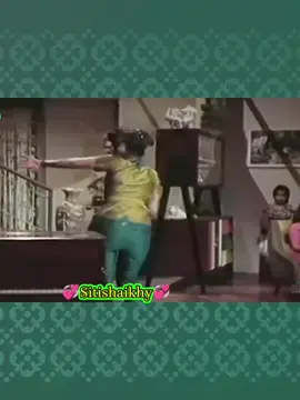 #bollywoodgoldenhits  #ashaparekh #joymukherjee  #beezieradiobynasaakarimlivetiktok #gengpandahindipower🐼 