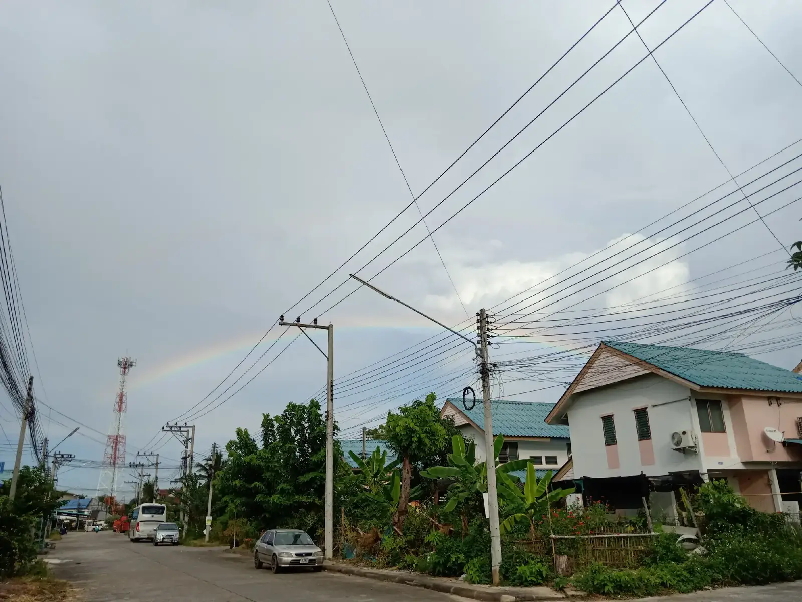 🌈#สายรุ้ง🌈🌈 #สายรุ้งหลังฝนโปรย #สายรุ้งสวยมาก 