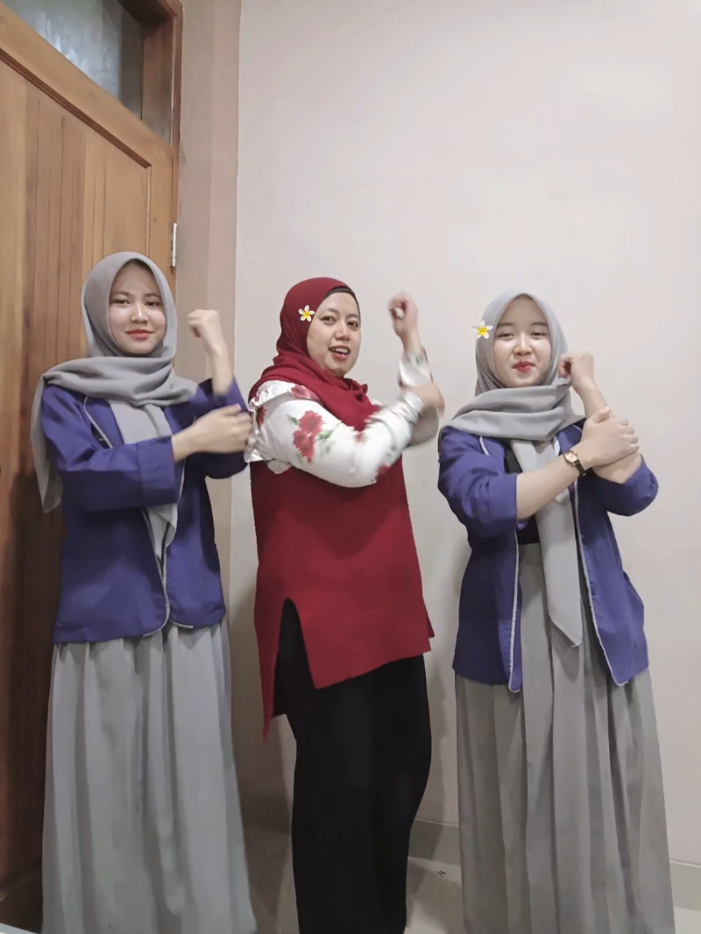 triooooo🤣🤣🤣 #fyp #4u #fypage #cecan #bdg 