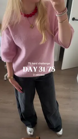 day 31 of the 75 hard challenge ✌🏼 #fyp #contentcreator #dailyvlog #75hard #DailyRoutine 