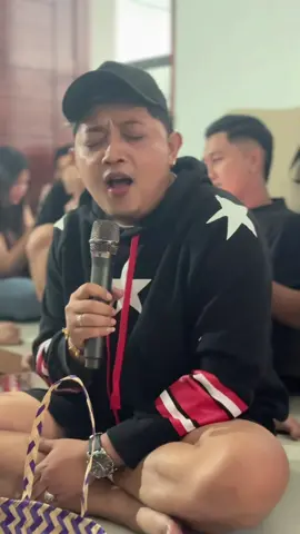 Akun baru,Sejatinya Q hanya lilin Yg terbakar utk menerangi sekitar