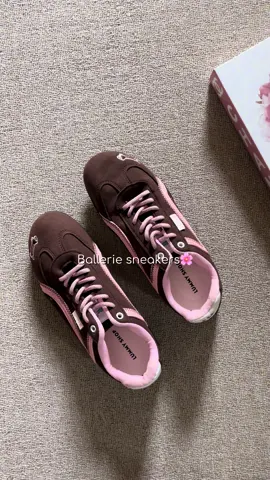 cakeppppp🫶🏻 #lummyshop #sneakerswanita #sepatusneakers #sepatuwanitakekinian 