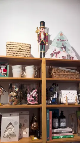 IT’S TIMEEEEEEE 🎄 We konden het niet laten.. #kerst #vondels #keesenbeer 