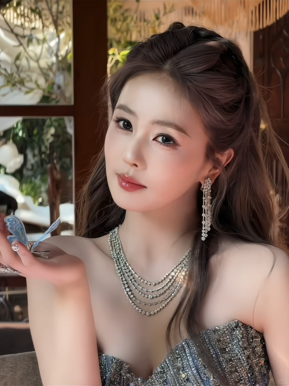 Pesona cewe paling cantik di WGA kemarin, sampai2 kecantikannya trending di weibo, penampilannya juga. Interaksinya juga trending 😘. Sukak bgt lihat lulu yang jadi diri sendiri dan tetap happy.  #bailu #白鹿 #bailu白鹿 #wga #foryou 