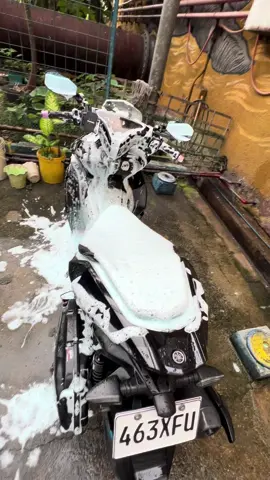 Guapo super foamy car shampoo. Affordable, yet good quality to prevent scratches when washing our car or our motorcycle. #guapocarshampoo #foamwash #motorcycleaccesories #fyp #follower 