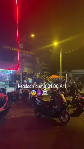 sek nde dalan #lantaiatas #kencengstyle🤙🏻 #dieng_wonosobo #orangsenang #yogyakartacity 