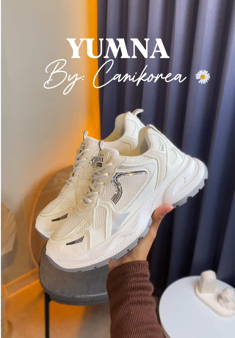 Yumna by: Canikorea ✨😍 -L #canikorea #caniyumna #sneakers #ootdfashion #fyppppppppppppppppppppppp 