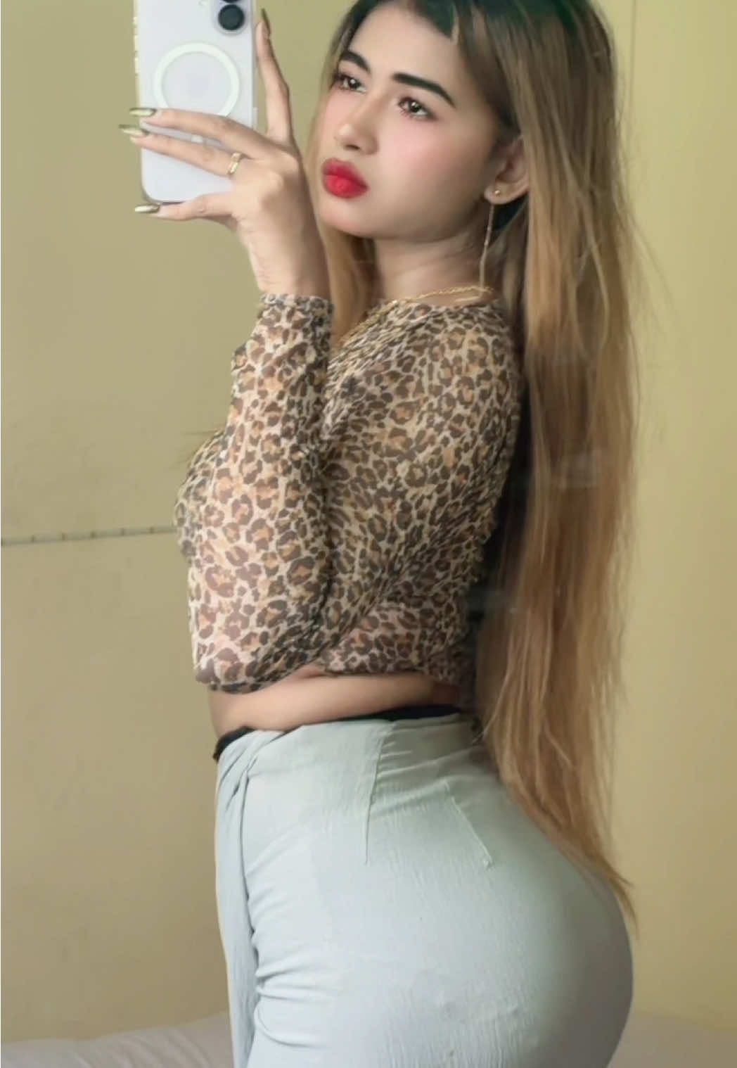 #ကြိုက်လို့ #ayesein001 #fyp 